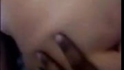 நான் இல்லாமல் மாபெரும் டில்டோஸுடன் சொந்த ராஜா ராணி செக்ஸ் வீடியோ மனைவி சிக்கிக் கொள்கிறாள்!