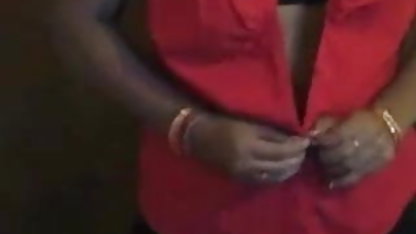 இளம் நீல படம், கவர்ச்சி வீடியோ காமவெறி தனது டிக் மூலம் மகிழ்ச்சி