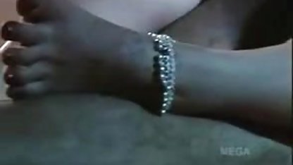 மாணவர்களின் காலை ஆபாச வீடியோ படம் ஒரு அடித்து நொறுக்குதலாக மாறும்