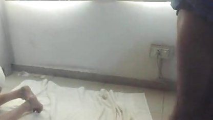 ஆர்வமுள்ள லெஸ்பியன் பாலியல் ஆலோஹா ஆபாச திரைப்படங்கள் வேர்ல்பூல் விளையாட்டுகளை விளையாடுகிறார்!