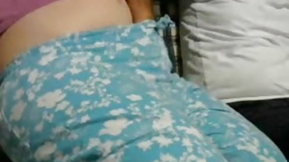 அவள் கழுவுவதைப் அன்னிய ஆபாச பாருங்கள்