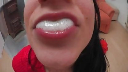 சூடாக இருக்க நீல படம் வீடியோ படம் பேங்க்ஸ் அழகி டீன் புண்டை விரல்