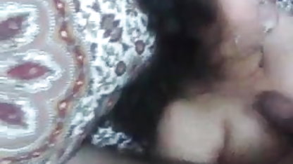 என்னை எப்படித் தொடுவது என்று என் மாற்றாந்தாய் கற்றுக்கொடுக்கிறார் செக்ஸ் படம் செக்ஸ்