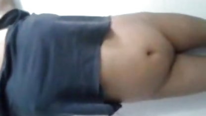 வெரோனிகா ஆவலுடன் ஒரு நீல படம் நீல, கவர்ச்சி பெரிய எல்டக்கை உறிஞ்சினார்