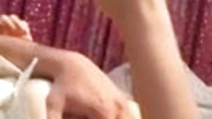 கறுப்பு நிறத்தில் உள்ள முழு ஆபாச இலவச இரினா தனது பிறந்தநாளில் காலையில் ஒலெக்கைக் கொடுத்தார்