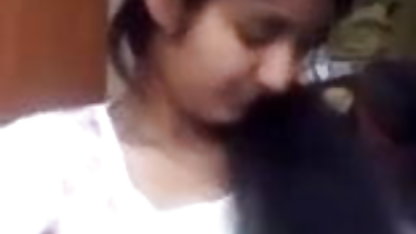 நான் கவர்ச்சி படம் வீடியோ தட்டாமல் என் சகோதரியின் குளியலறையில் சென்றேன்