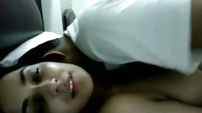 பெண்பால் காதல் போஜ்புரி நீல படம் வீடியோ - என் பெண் விழுங்குகிறாள்