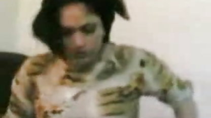 டீன் ஸ்லட் சக் கசிந்த செக்ஸ் டேப் சேவல்