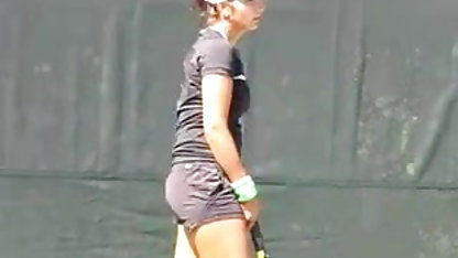 ரஷ்ய துப்புரவு பெண் வெற்றிடங்கள் மற்றும் அவரது கழுதை சுயஇன்பம் உளவாளி செக்ஸ் வீடியோக்கள் செய்த பிறகு