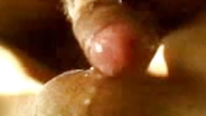 நான் அவனது பந்துகளையும் கழுதையையும் நக்க அந்தப் பெண்ணை வற்புறுத்தினேன் முதல் முறையாக கவர்ச்சி படம்