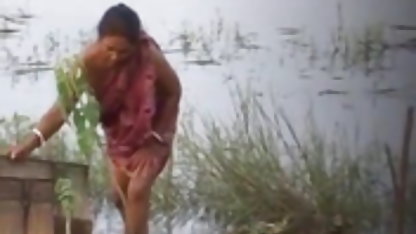 கிளப்பில் வேடிக்கையாக இருங்கள் நீண்ட ஆபாச படம்