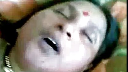 மூன்றில் ஒரு பங்கு இருக்கும் என்று நான் ராஜா ராணி செக்ஸ் எச்சரிக்கவில்லை, பொன்னிறத்தை கண்களை மூடிக்கொண்டு ஆச்சரியப்படுத்தினேன்