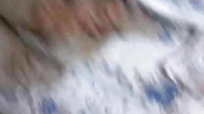 மீண்டும் அவளது கழுத்தில் அவனது டிக்கை அசைக்க இலவச செக்ஸ் திரைப்படங்கள் முயற்சிப்பது எளிதானது அல்ல, அடடா