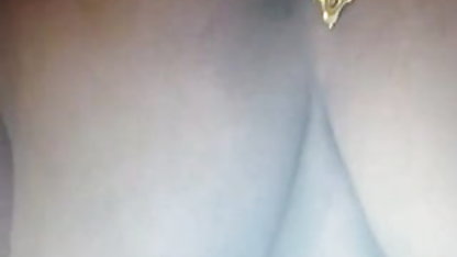 ஈரமான சன்னி லியோன் செக்ஸ் படம் புண்டையில் இரண்டு விரல்கள்