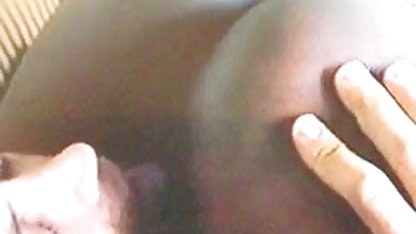 வெட்கப்பட்ட பரத்தையர் 20 சென்டிமீட்டர் சேவலை தனக்குள்ளேயே பிரபல செக்ஸ் ஆபாச நாடாக்கள் உணர்ந்தார்