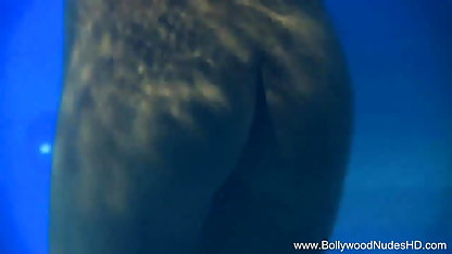 பிரிட்னி கவர்ச்சி நீல படம் பஞ்சாபி ஸ்கை கம்ஷாட் தொகுப்பு