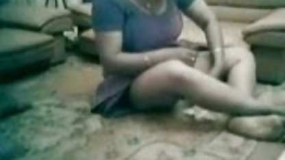 வீட்டில் - நானும் என் ஆபரேட்டரும் முட்டாள்தனமாக கட்டாயம் ஆபாச திரைப்படங்கள் கழிப்பறை கிளப்பில் ஃபக் செய்கிறோம்