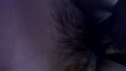 கழுதையில் வகுப்பு நீல படம் பி பி தோழன், எல்லாம் ஒரு ஹாஸ்டலில் நடக்கிறது