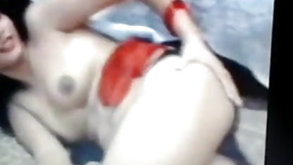 ஸ்டாக்கிங்கில் செக்ஸ் மாமியின் இந்தி மெயின் உள்ள அழகான பிச் ஃபாக்ஸி லிஸ் ஒரு டிக் உறிஞ்சி கேமராவில் சிக்கிக் கொள்கிறார்