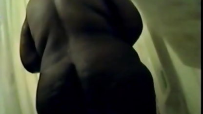 கை அனைத்து துளைகளிலும் இளம் பெண்ணைப் வேற செக்ஸ் திரைப்படங்கள் பிடிக்கிறாள்