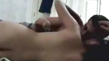 எஜமானி ஒரு வாடகை மாற்றத்தக்க பெரிய மார்பகங்கள் பொன்னிற ஆபாச இடத்தில் சுயஇன்பம் செய்கிறார்