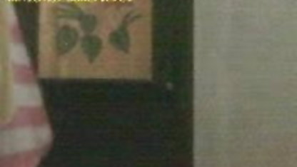 மைக்கி காதல் அவள் வாயைப் பெறுகிறது மற்றும் கால்பந்து குழாய் புண்டை சேவல் நிரப்பப்படுகிறது!