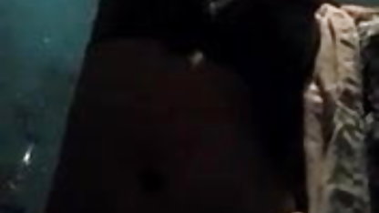 பெரிய மோசடி ஆபாச திரைப்படங்கள் மார்பகங்களைக் கொண்ட இளம் அழகி ஒரு பெரிய டிக் நேசிக்கிறார்