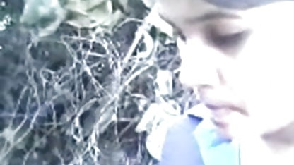 செக் குழந்தையுடன் கால் படி போவ் கால் வேலை சன்னி லியோன் கி செக்ஸ் படம்