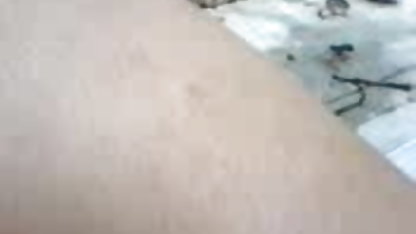 கிராமத்தில் முதல் பையன் ஒரு உள்ளூர் ஈர்ப்பைப் கவர்ச்சி, கவர்ச்சி நீல படம் பெறுகிறான்