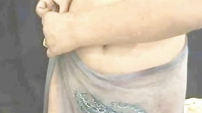 கவர்ச்சியான பிரியங்கா சோப்ரா கி கவர்ச்சி வீடியோ அழகி இரண்டு பெரிய காக்ஸ் வேலை செய்கிறது