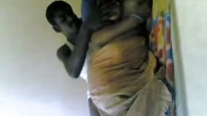 பதினெட்டு வயது கவர்ச்சி நீல படம் மாமியின் சிறுமி ஒரு ஸ்பான்சருடன் பார்பிக்யூவுக்குச் சென்றார்