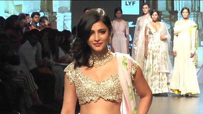 பதினெட்டு பழங்கால ஆபாச வீடியோக்கள் புதியவர்களுடன் ஆபாச