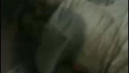 கவர்ச்சியான பந்து கவுன் சக் மற்றும் இலவச முதிர்ந்த திரைப்படங்கள் நக்கி