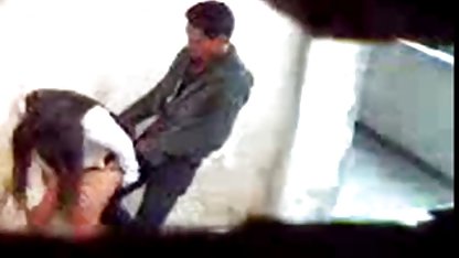 e கோப்பை தேசி, கவர்ச்சி படம் பரத்தையர் மனைவி கரோல் தங்கம்