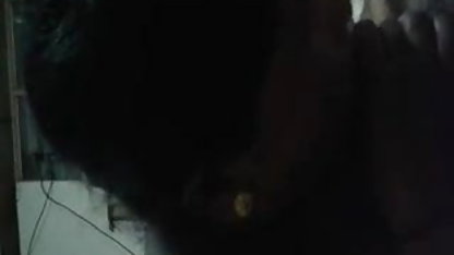 கெல்சிக்கு எதிராக மராத்தி கவர்ச்சியாக நீல படம் சூடான அன்னிகா அஸ்ஃபக்