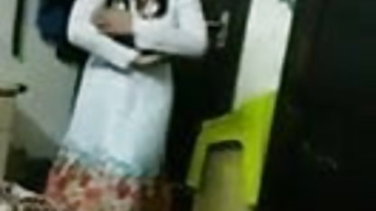 நான் ஒரு முதிர்ந்த காதலனிடம் ஒரு நீல, கவர்ச்சி படம் பஞ்சாபி வெளிச்சத்திற்காக ஓட்டினேன்