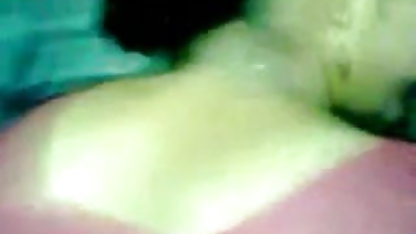 குடிபோதையில் கவர்ச்சி நீல படம் படம் உள்ள பெண்கள் தங்கள் புண்டை மற்றும் புண்டையை கடற்கரையில் காட்டுகிறார்கள்