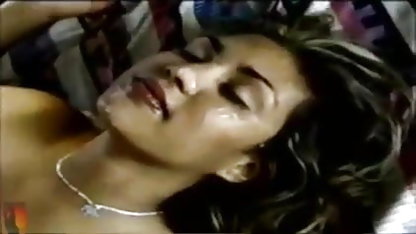 ஒரு உறுப்பினருடன் அதிசயம் தன்னை உறிஞ்சியது ராஜஸ்தானி, கவர்ச்சி வீடியோ படம்