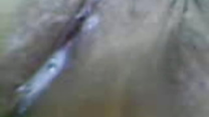 வெளிப்புறத்திலிருந்து ஆபாச வீடியோ படம் ஒரு ரஷ்ய பெண்ணுடன் வேலிக்கு அடியில் செக்ஸ்