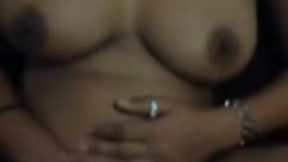 அவள் யார் என்று எனக்குத் தெரியாது, நீல படம் வீடியோ நீல படம் வீடியோ ஆனால் நான் காதலித்தேன்!