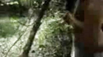 யூரோவில் நீல படம் நீல படம் வீடியோ உக்ரேனிய சிறுநீர் கழித்தல்